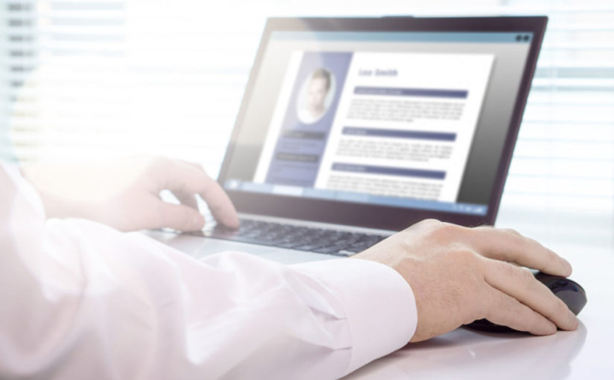 Come mettere l'età nel cv